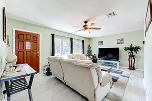 854 Angle St NE, Palm Bay, FL 32905 - Photo 7