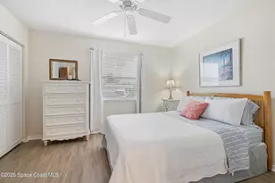 319 N Grove Isle Cir, Vero Beach, FL 32962 - Photo 17