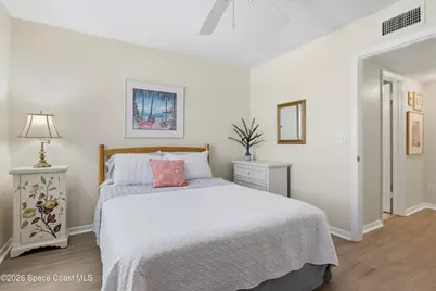 319 N Grove Isle Circle #319, Vero Beach, FL 32962 - Photo 17