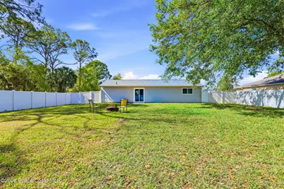 289 San Remo Road SW, Palm Bay, FL 32908 - Photo 23