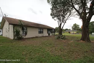 1300 Lamplighter Dr NW, Palm Bay, FL 32907 - Photo 19