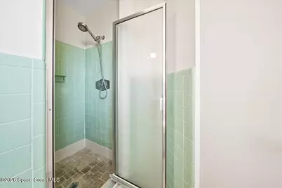 586 Lorraine Drive, Melbourne, FL 32935 - Photo 23