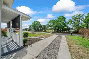 586 Lorraine Dr, Melbourne, FL 32935 - Photo 37