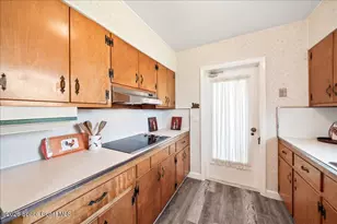 586 Lorraine Dr, Melbourne, FL 32935 - Photo 3