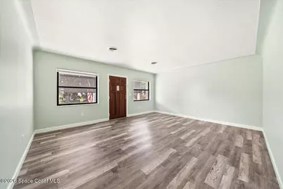 586 Lorraine Drive, Melbourne, FL 32935 - Photo 11