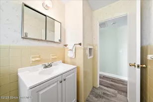 586 Lorraine Dr, Melbourne, FL 32935 - Photo 29