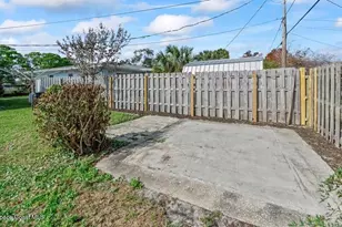 586 Lorraine Dr, Melbourne, FL 32935 - Photo 35