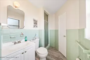 586 Lorraine Dr, Melbourne, FL 32935 - Photo 5