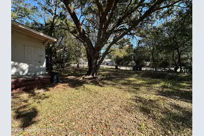 2003 E Durkee Drive, Jacksonville, FL 32208 - Photo 11