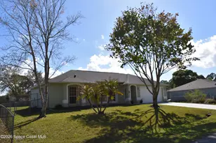 938 Commerce Rd SE, Palm Bay, FL 32909 - Photo 1