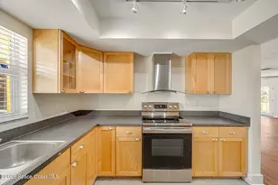 901 S Palm Ave, Indialantic, FL 32903 - Photo 21