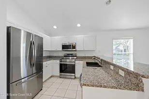 2140 Chinaberry Cir SE, Palm Bay, FL 32909 - Photo 9