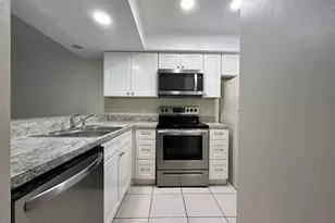 3051 Sir Hamilton Cir, Titusville, FL 32780 - Photo 3