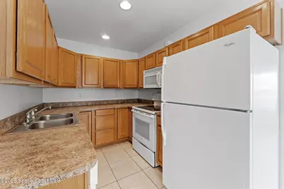 405 Lakeview Avenue, Titusville, FL 32796 - Photo 11