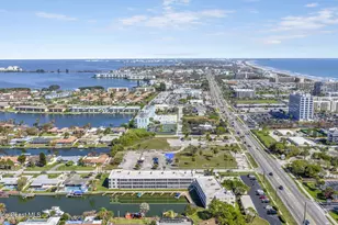 1595 N Atlantic Ave, Cocoa Beach, FL 32931 - Photo 33