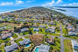 11 Seabridge Dr, Ormond Beach, FL 32176 - Photo 1