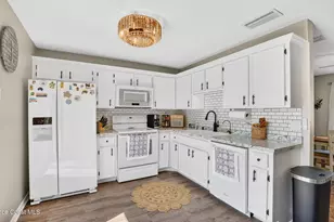 425 Via Valencia Ct, Merritt Island, FL 32953 - Photo 17