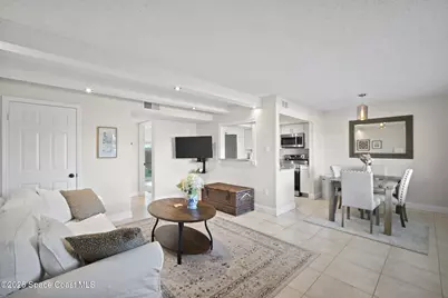 1011 S Miramar Avenue #Unt3, Indialantic, FL 32903 - Photo 7