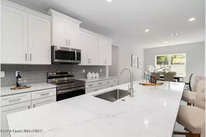 4385 Sheridan Avenue, Cocoa, FL 32926 - Photo 9