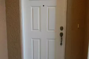 1030 Venetian Dr, Melbourne, FL 32904 - Photo 3