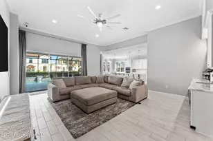 2450 Pescara Ct, Melbourne, FL 32940 - Photo 9