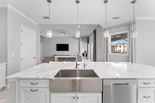 2450 Pescara Ct, Melbourne, FL 32940 - Photo 13