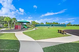 4021 Caparosa Cir, Melbourne, FL 32940 - Photo 35