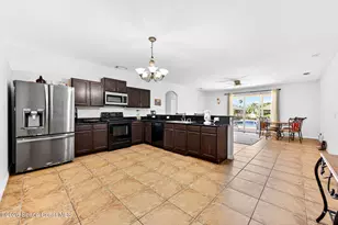 4021 Caparosa Cir, Melbourne, FL 32940 - Photo 9