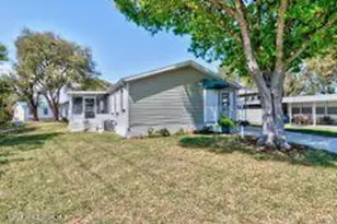 701 Lark Dr, Barefoot Bay, FL 32976 - Photo 27