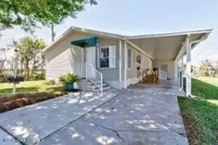 701 Lark Dr, Barefoot Bay, FL 32976 - Photo 1