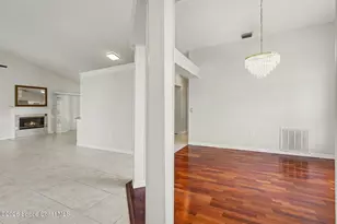 3205 Brentwood Ln, Melbourne, FL 32934 - Photo 5