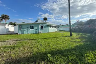 249 Palm Ln, Cocoa Beach, FL 32931 - Photo 23