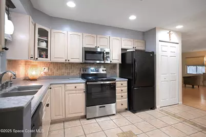 111 Delvalle Street, Melbourne Beach, FL 32951 - Photo 5