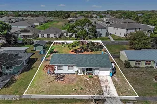 1076 Galty Cir NE, Palm Bay, FL 32905 - Photo 3