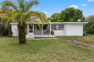 355 Pine Ave, Cocoa, FL 32922 - Photo 1