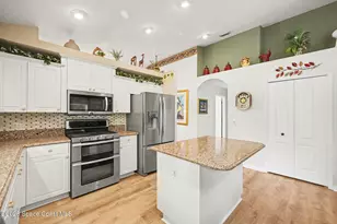 7851 Citrus Creek Dr, Melbourne, FL 32940 - Photo 7