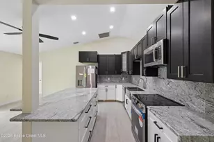 482 Borraclough Ave, Palm Bay, FL 32907 - Photo 11