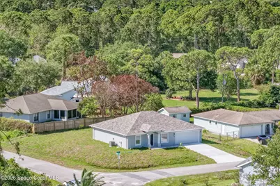 640 Roth Court SE, Palm Bay, FL 32909 - Photo 3