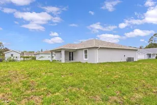 640 Roth Ct SE, Palm Bay, FL 32909 - Photo 15