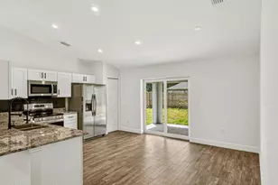 640 Roth Ct SE, Palm Bay, FL 32909 - Photo 13