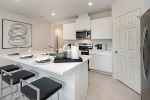 1553 Garabaldi Cir SE, Palm Bay, FL 32909 - Photo 5