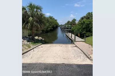 421 Moray Place, Melbourne Beach, FL 32951 - Photo 11