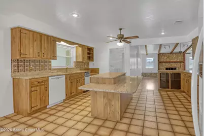 939 Peach Avenue NE, Palm Bay, FL 32907 - Photo 9