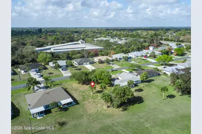 358 S Wimbrow Drive, Sebastian, FL 32958 - Photo 9