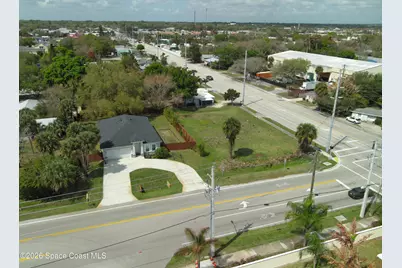1185 6th Avenue, Vero Beach, FL 32960 - Photo 1