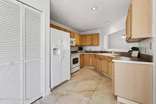 737 Green Valley Ln, Melbourne, FL 32940 - Photo 11