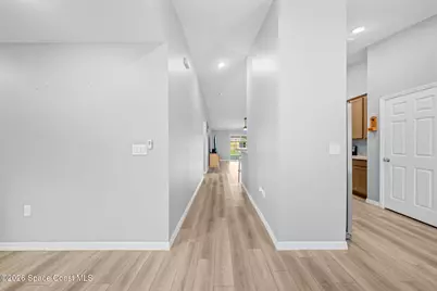 466 Fairbanks Street SW, Palm Bay, FL 32908 - Photo 7