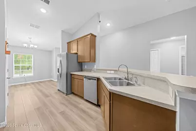 466 Fairbanks Street SW, Palm Bay, FL 32908 - Photo 17