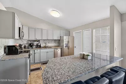 1627 Glencove Avenue NW, Palm Bay, FL 32907 - Photo 7