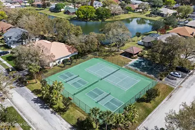 572 Lake Ashley Circle, Melbourne, FL 32904 - Photo 49